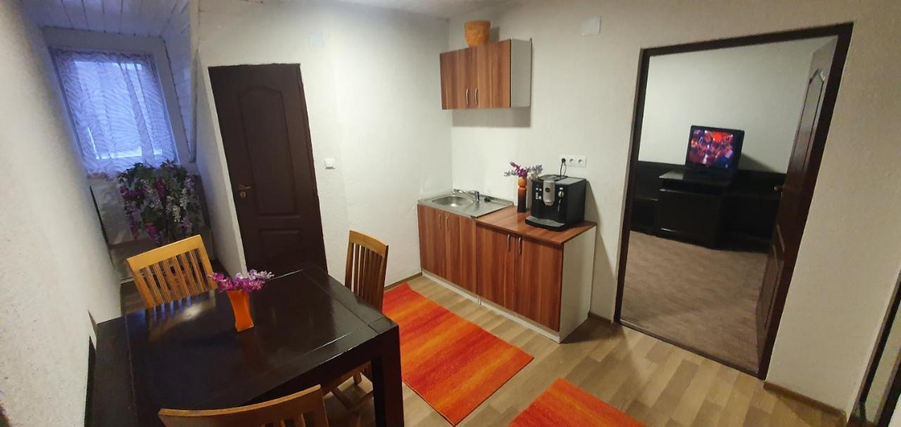 Apartman House Lägenhet Odorheiu Secuiesc Exteriör bild